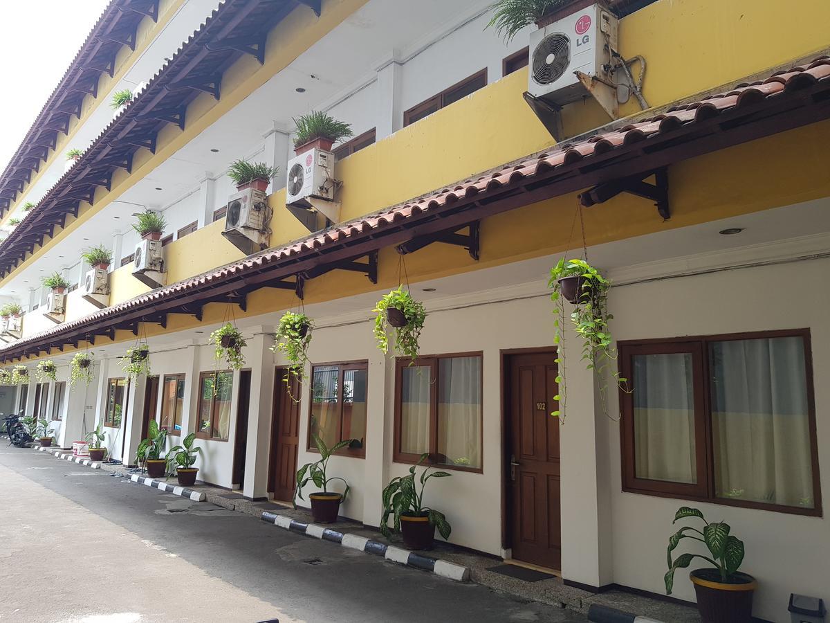 Hotel Maxim Kwitang Джакарта Екстер'єр фото